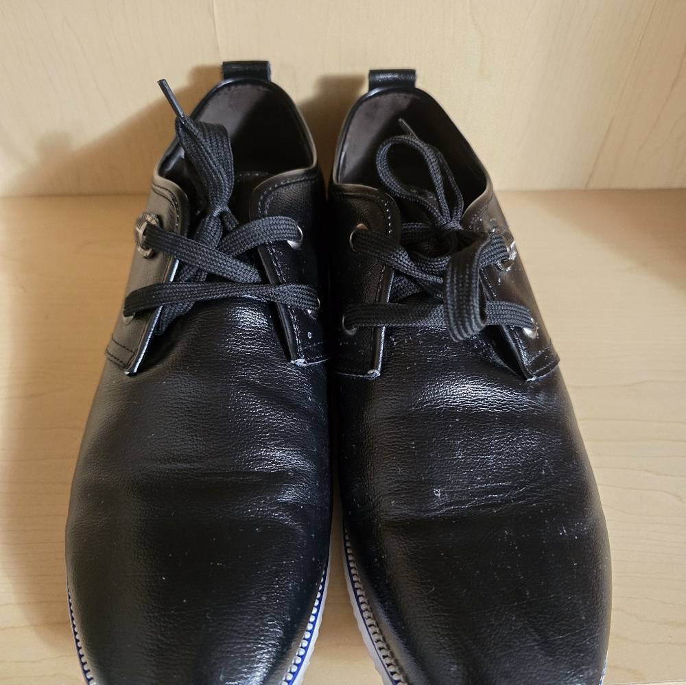 Men's casual dress shoes
